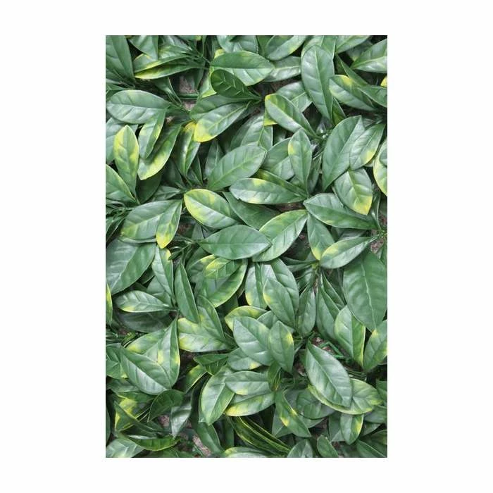 1m Laurel Leaf Artificial Screening 4 1m Laurel Leaf Artificial Screening - Image 2