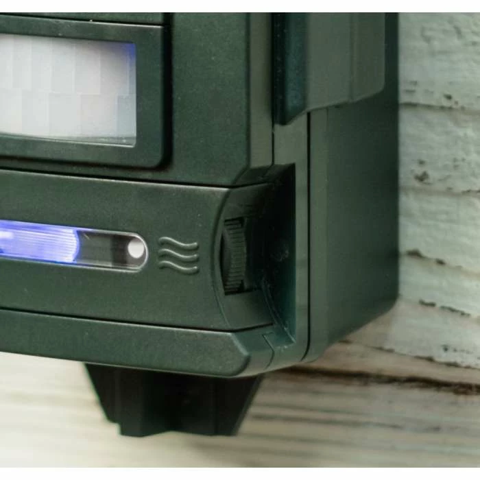 Smart Cat Repeller System - Solar Powered By PestBye® 5 Smart Cat Repeller System - Solar Powered By PestBye® - Image 3