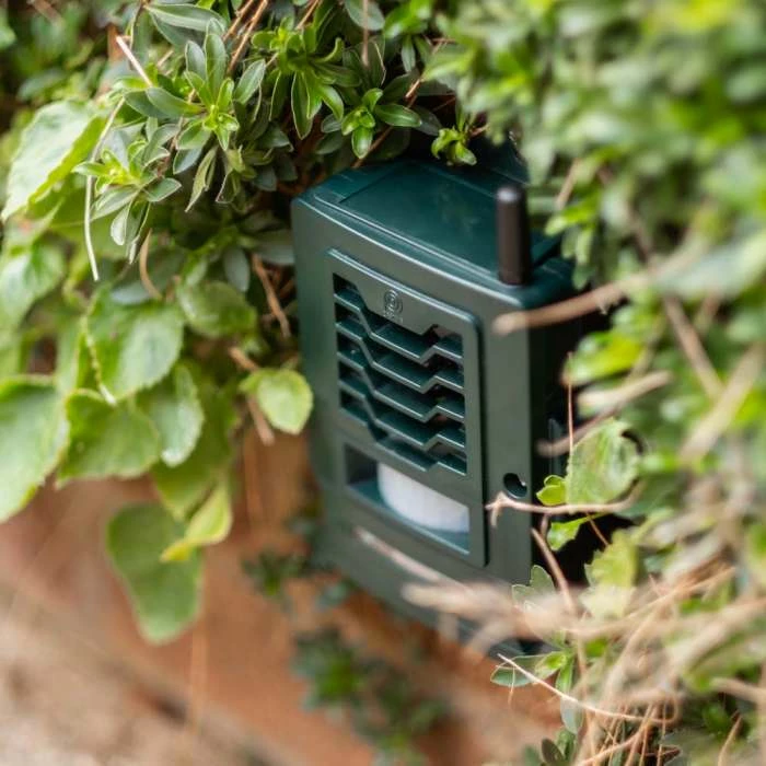 Smart Cat Repeller System - Solar Powered By PestBye® 9 Smart Cat Repeller System - Solar Powered By PestBye® - Image 7