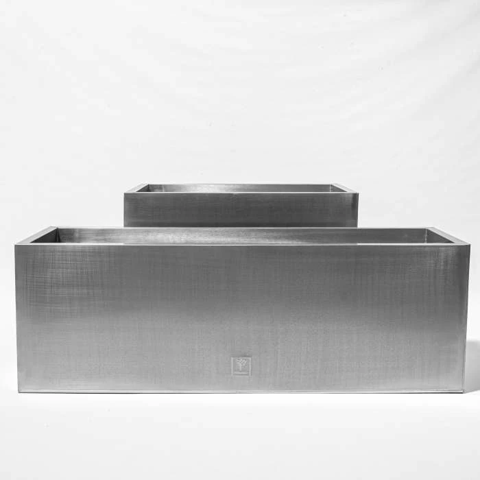 120cm Zinc Galvanised Silver Trough 6 120cm Zinc Galvanised Silver Trough - Image 4