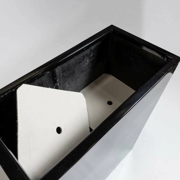 80cm Black Gloss Polystone High Trough Planter 6 80cm Black Gloss Polystone High Trough Planter - Image 4