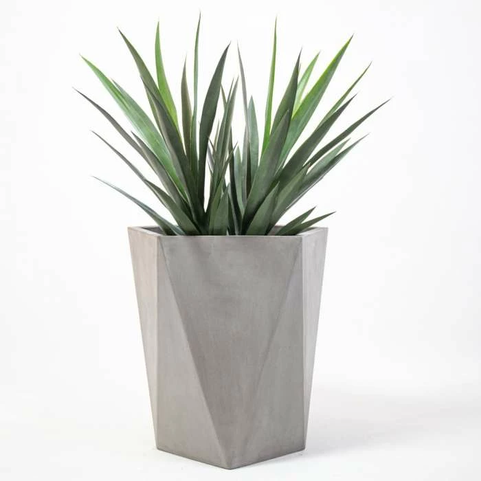 50cm Geometric Style Concrete Pentagon Planter 5 50cm Geometric Style Concrete Pentagon Planter - Image 3