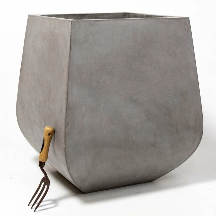 65cm Oslo Rounded Base Concrete Square Planter 4 65cm Oslo Rounded Base Concrete Square Planter - Image 2