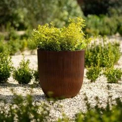 45cm Round Ridged Planter In Brown