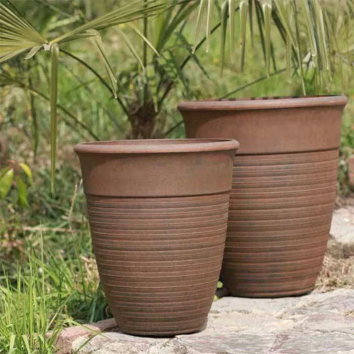 49cm Tall Round Planter In Rust 3 49cm Tall Round Planter In Rust