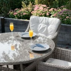 Luxury 4 Seater Circular Garden Dining Set In Stone Rattan By Primrose Living 10 Luxury 4 Seater Circular Garden Dining Set In Stone Rattan By Primrose Living -Plants outlet store Stone FU102243 4 TableChair 33cc